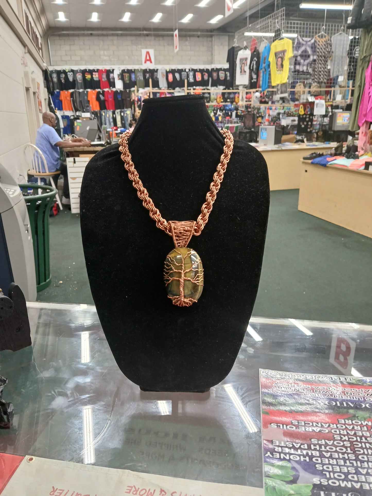 Jewelry: Copper Necklace w/ Tigers Eye Pendant